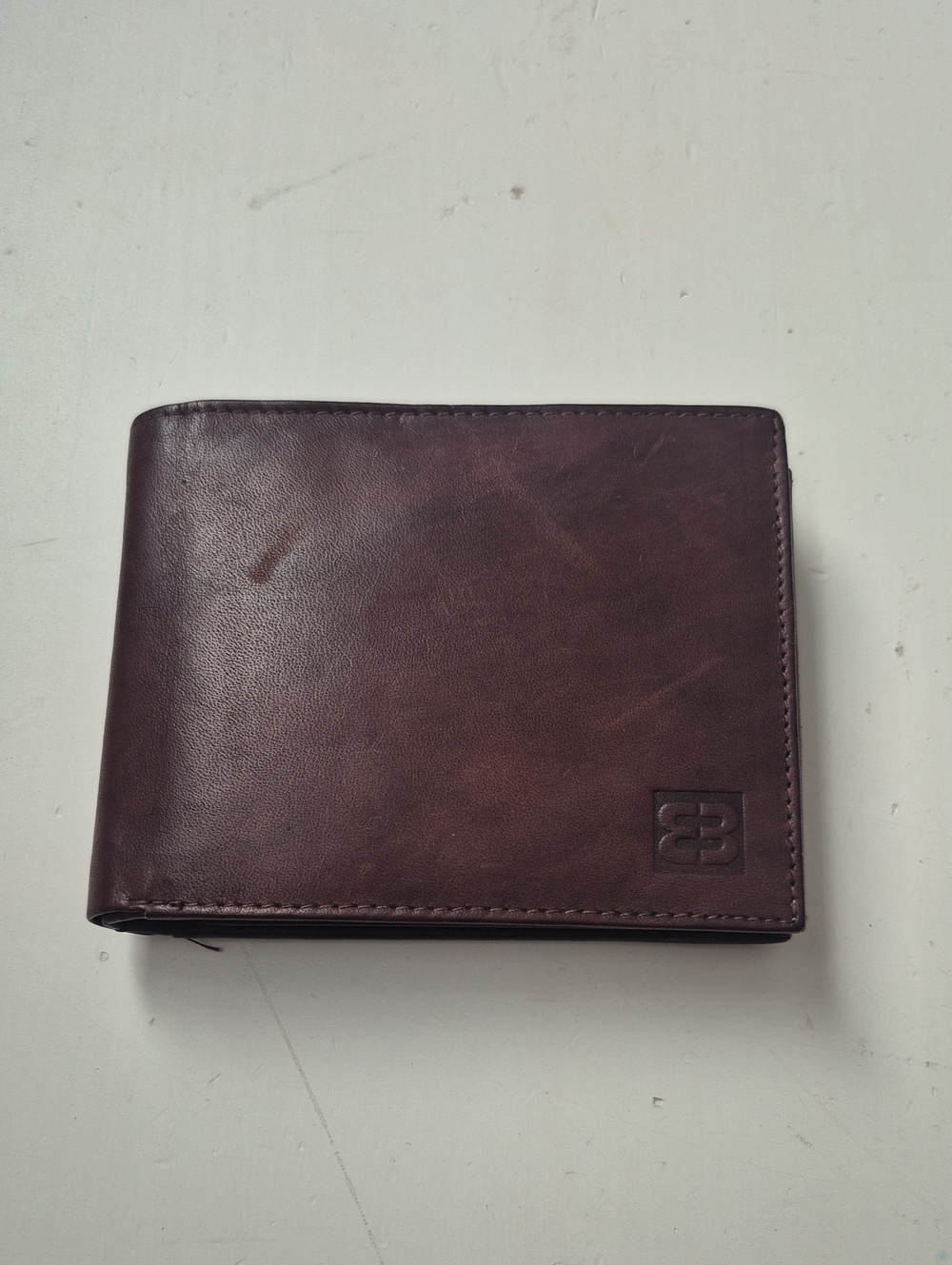 Brown Leather Bifold Wallet - Lots Of Space For Change And Money & Inside Zipper